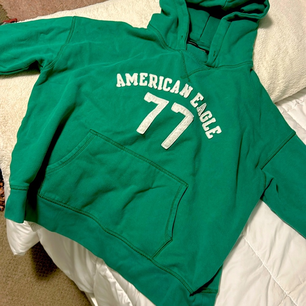 American Eagle sweatshirt